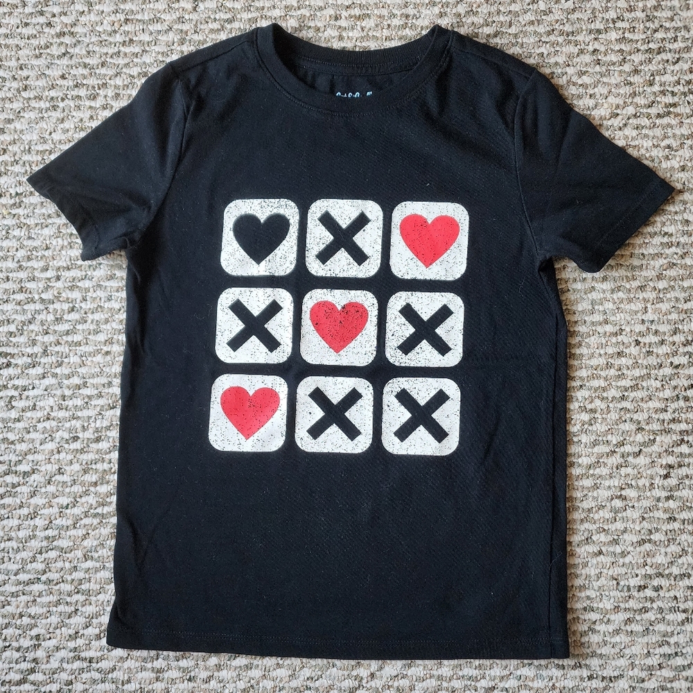 Cat & Jack kid’s Valentines Day T-Shirt